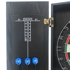 Darts-taulu kaapilla, React