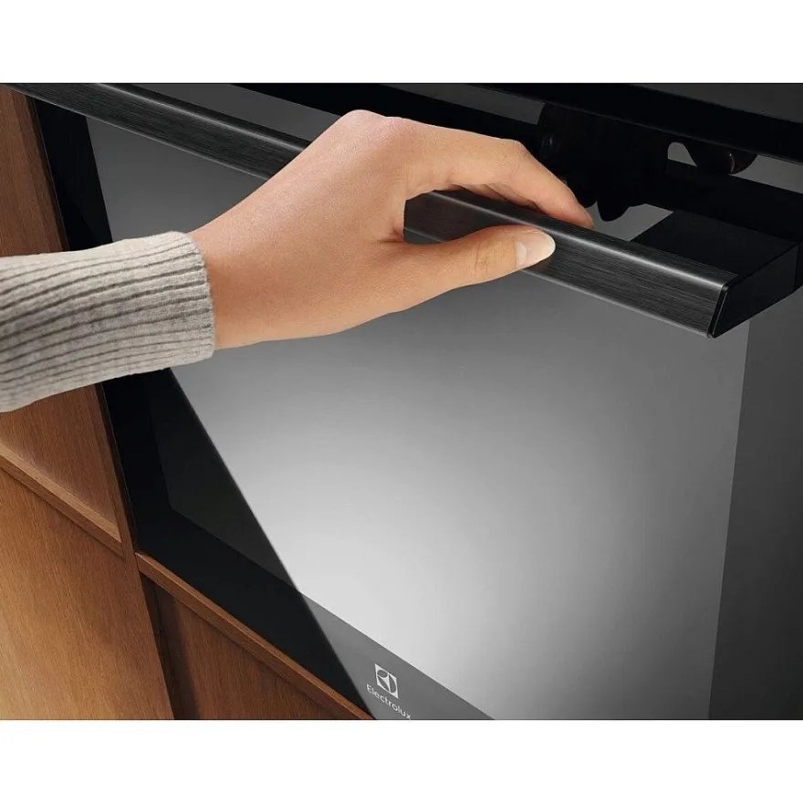 Erillisuuni Electrolux COP800B 600 SenseCook