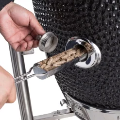 Hiiligrilli Kamado Sumo Signature Pro, musta