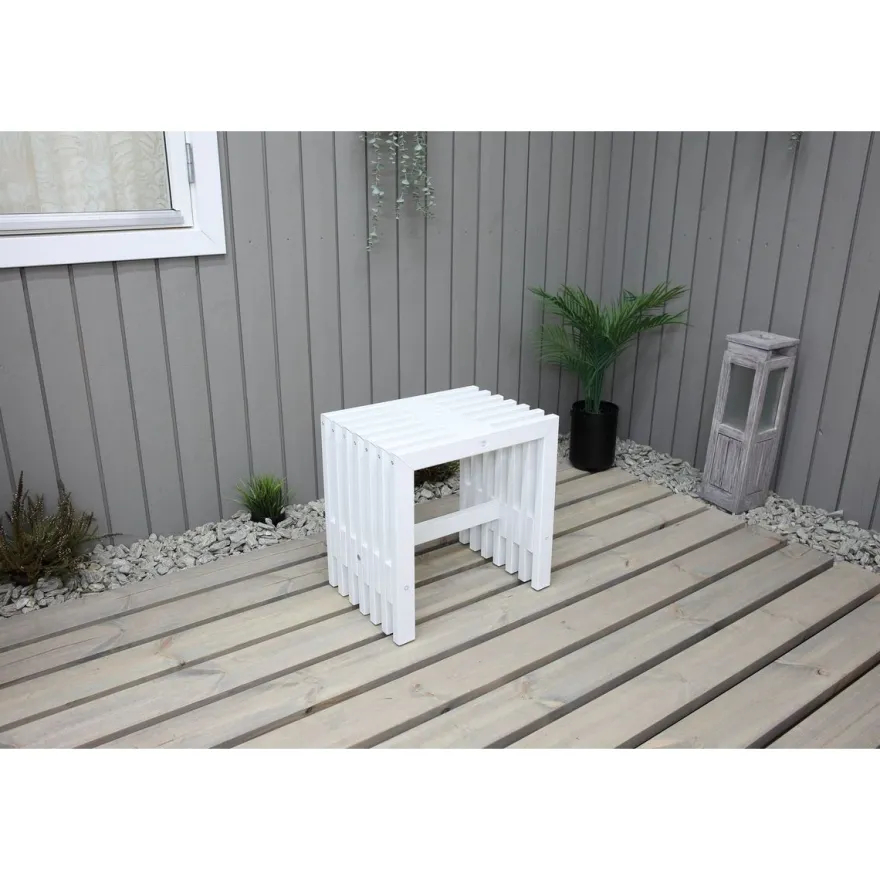 Jakkara Baltic Garden Cuba 45x45cm er värejä