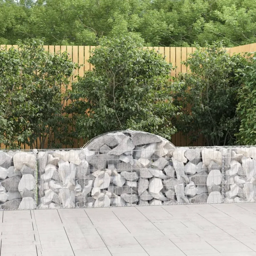 Kaarevat kivikorit, galv.teräs, eri kokoja ja pakkauskokoja