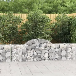 Kaarevat kivikorit, galv.teräs, eri kokoja ja pakkauskokoja