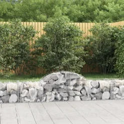Kaarevat kivikorit, galv.teräs, eri kokoja ja pakkauskokoja