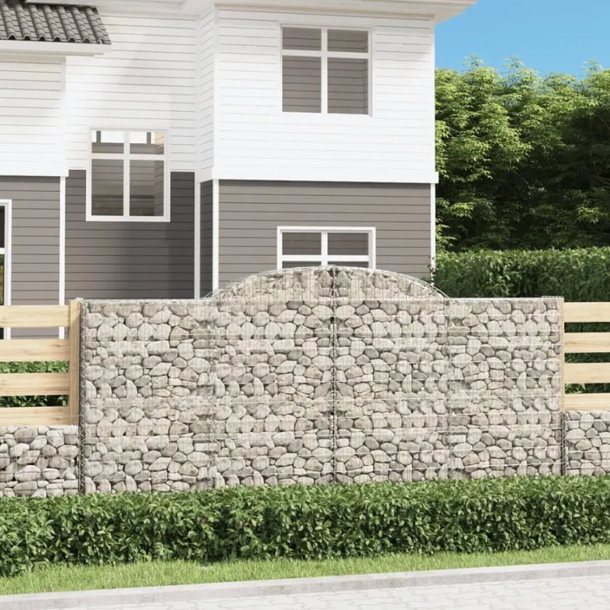 Kaarevat kivikorit, galv.teräs, eri kokoja ja pakkauskokoja