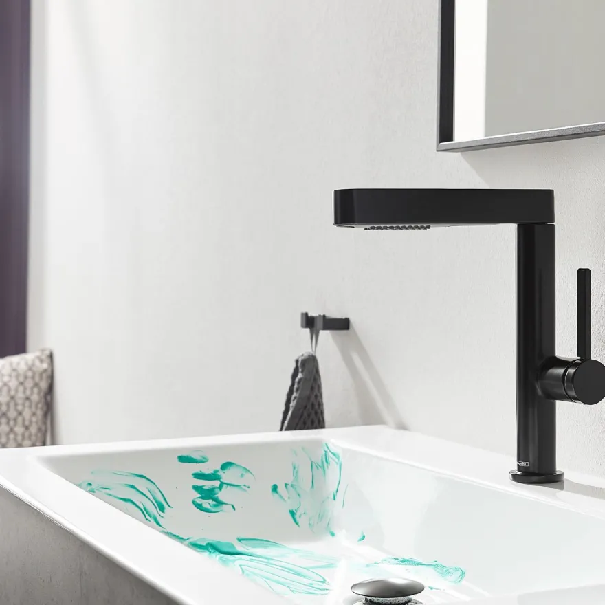 Kaksoispyyhekoukku Hansgrohe AddStoris Q, eri värejä