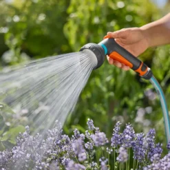 Kastelupistooli Gardena Classic -sarja sis. liittimet