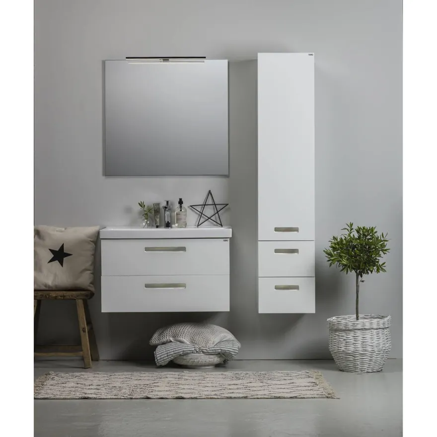 Koristelevyt Noro Relounge 600 -vetimelle, kromi, 2 kpl/pkt