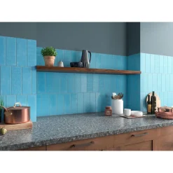 Kuviolaatta Pukkila Soho Light blue, kiiltävä, struktuuri, 297x97mm