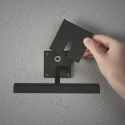 LED-lyhtyvalaisin Konstsmide Portofino, aurinkokennolla, musta
