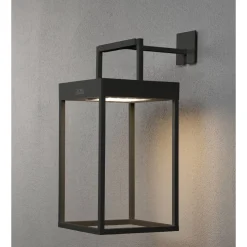 LED-lyhtyvalaisin Konstsmide Portofino, aurinkokennolla, musta