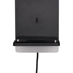 LED-seinävalaisin latausasemalla Trio Fairfield