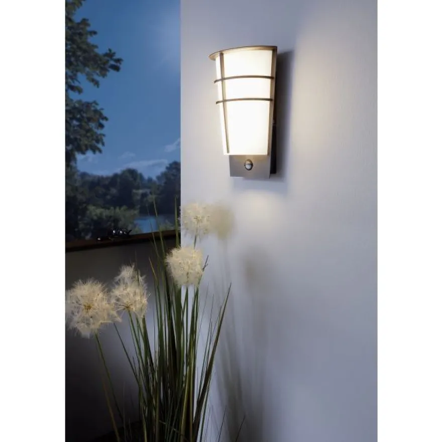 LED-ulkoseinävalaisin Eglo Breganzo, liiketunnistimella, antrasiitti