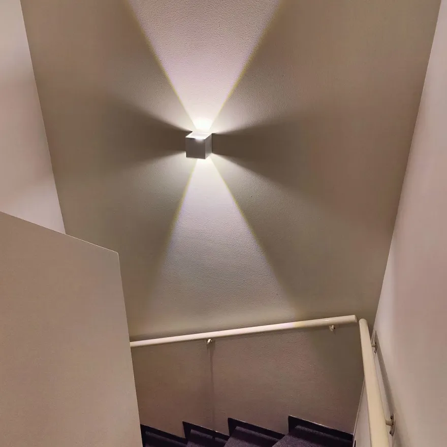 LED-ulkoseinävalaisin FTLIGHT Iina, 2x5W, eri valonvärejä, 570lm, säädettävä keila, musta