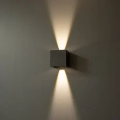 LED-ulkoseinävalaisin FTLIGHT Iina, 2x5W, eri valonvärejä, 570lm, säädettävä keila, musta