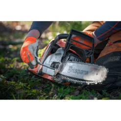 Moottorisaha Husqvarna 543 XP 13