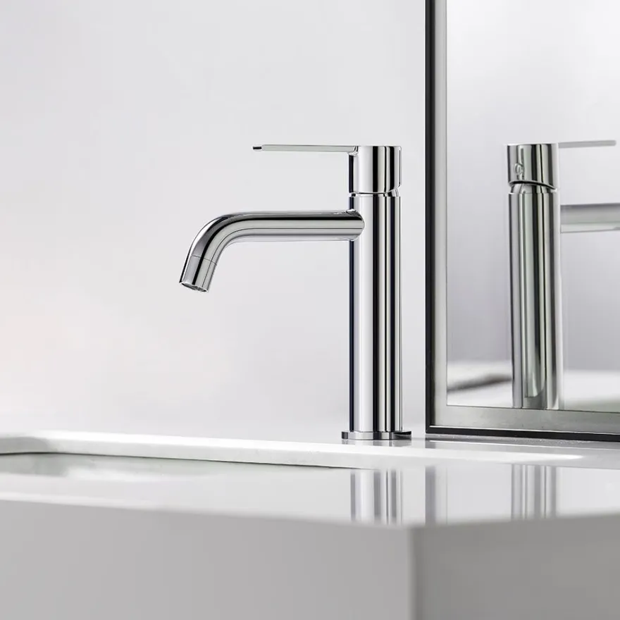 Pesuallashana Bathlife Tillra, kromi