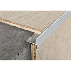 Porraskulmalista Progress Profiles Protermstep ALL, 12,5mm, 2,7m, anodisoitu alumiini