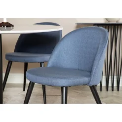 Pyöreä ruokailuryhmä Venture Home, Ø106cm valkoinen Estelle-pöytä + 4 sinistä Velvet-tuolia
