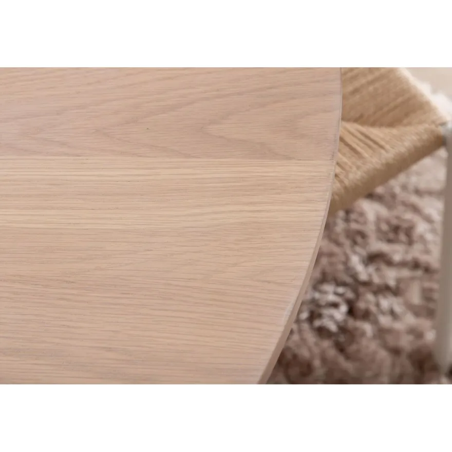 Ruokailuryhmä Venture Home, ⌀110cm beige Bianca-pöytä + 4 valkoista Polly-tuolia