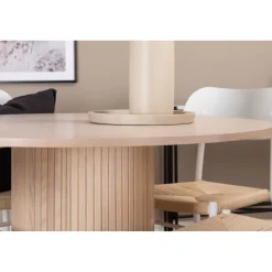 Ruokailuryhmä Venture Home, ⌀110cm beige Bianca-pöytä + 4 valkoista Polly-tuolia