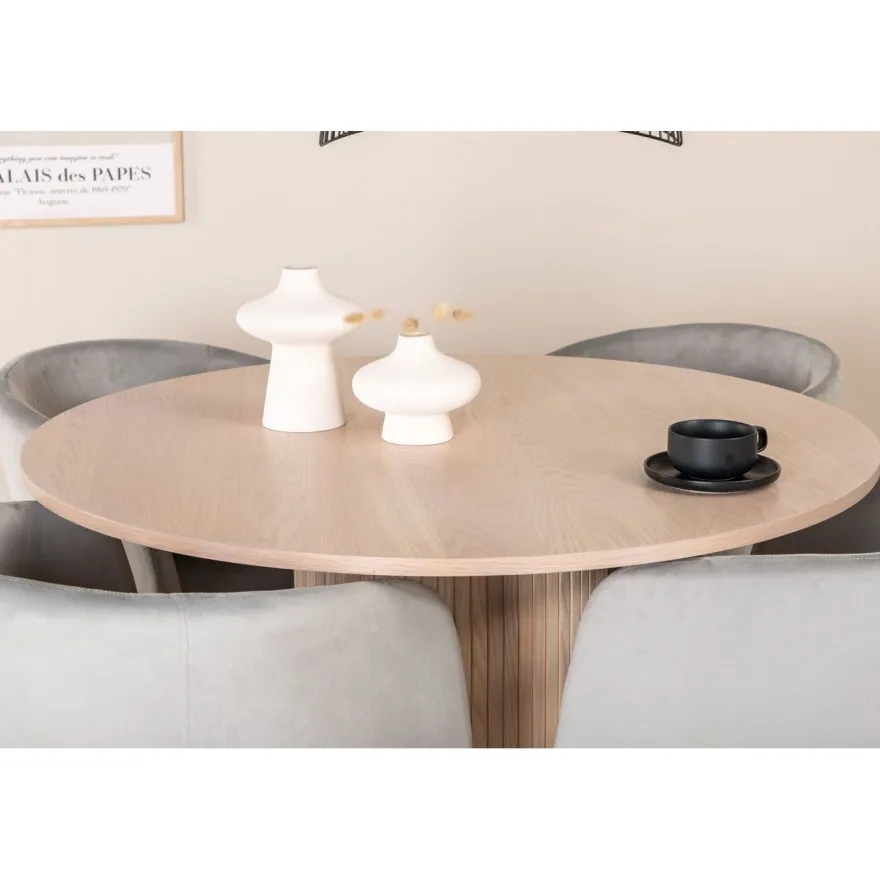 Ruokailuryhmä Venture Home, ⌀110cm Bianca-pöytä + 4 Berit-tuolia, sametti