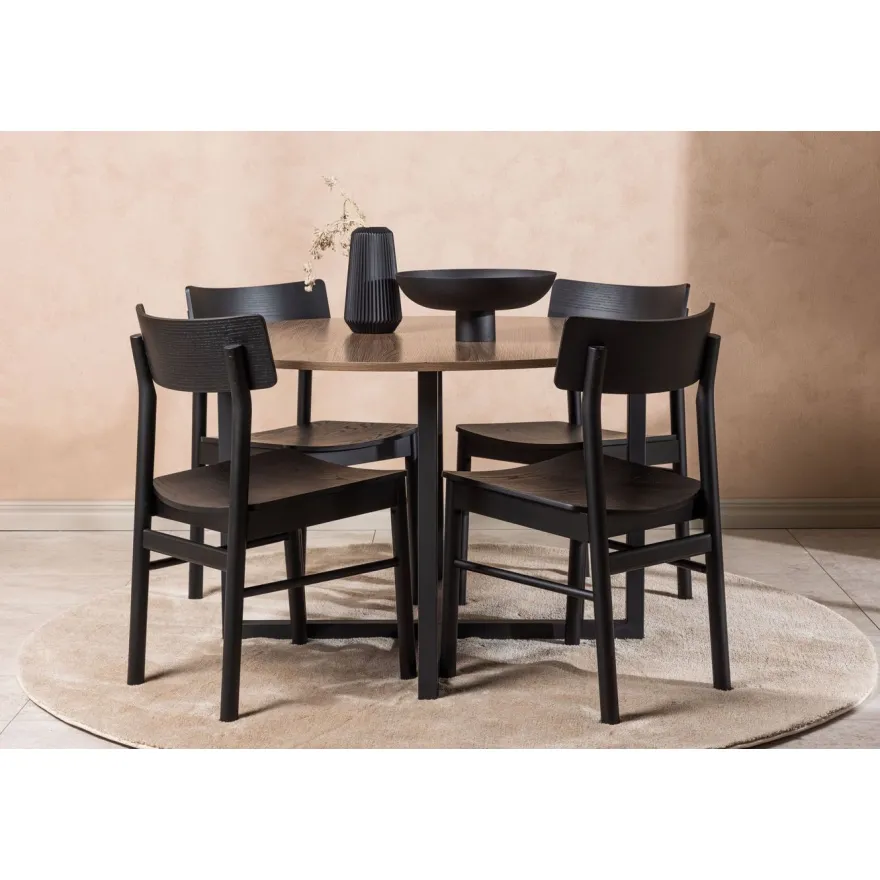 Ruokailuryhmä Venture Home, ⌀120cm Durango-pöytä + 4 mustaa Montros-tuolia