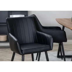 Ruokailuryhmä Venture Home, jatkettava ruskea/musta Inca-pöytä + 4 Comfort-tuolia