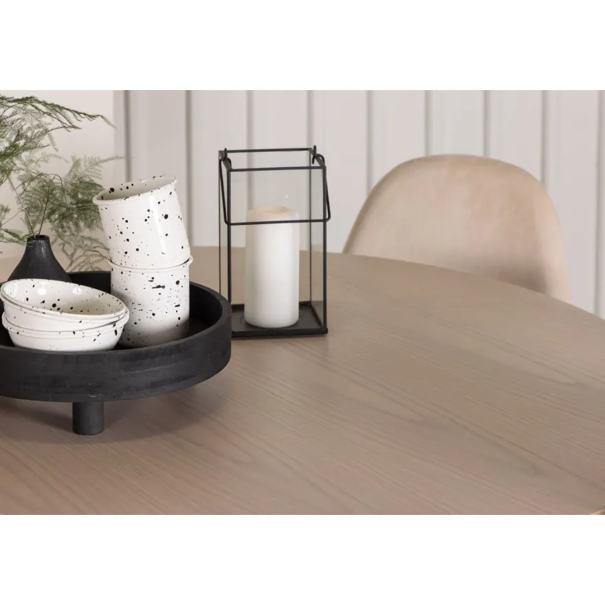Ruokailuryhmä Venture Home, Olivia-pöytä + 4 Polar-tuolia, sametti
