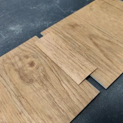 Saumalista DomusFlooring, 37x2700 mm, alumiini, tammi