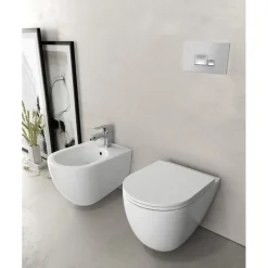Seinä-WC-istuin Interia Infinity Rimless, huuhtelukaulukseton, valkoinen