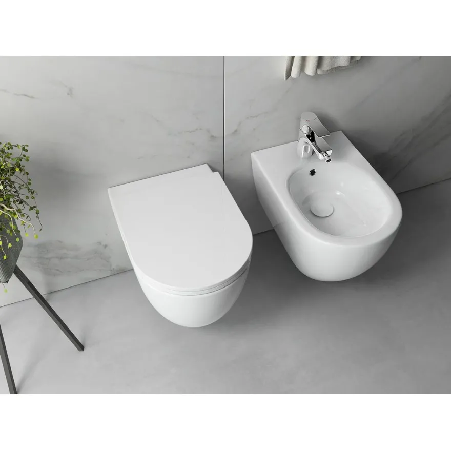 Seinä-WC-istuin Interia Infinity Rimless, huuhtelukaulukseton, valkoinen