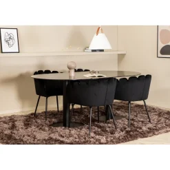 Soikea ruokailuryhmä Venture Home, 180x100cm Pillan-pöytä + 4 mustaa Limhamn-tuolia, sametti