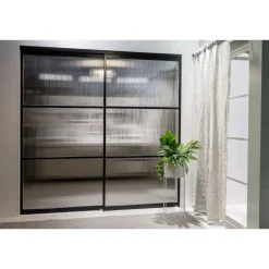 Tilanjakaja/liukuovi Mirror Line raitalasi valkoinen kahdella liukuovella, korkea malli, mittatilaus