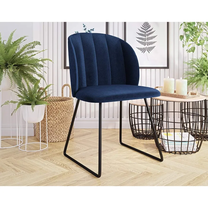 Tuoli SM100, eri värivaihtoehtoja