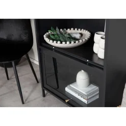 Vitriini Venture Home Bakal